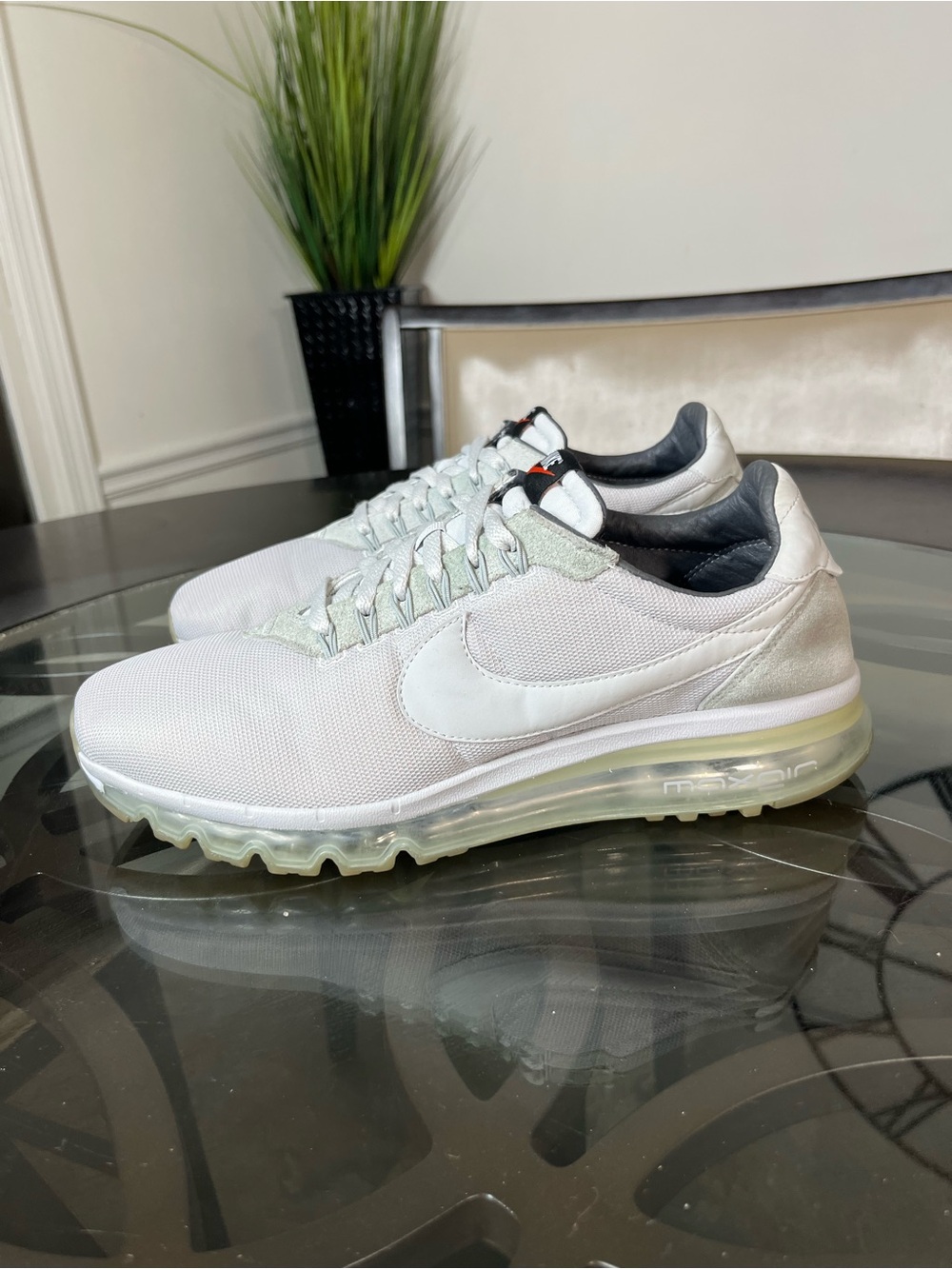 Nike Air Max LD Zero Pure
Platinum Mens Sz 13